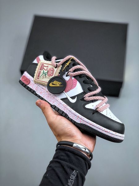 Nike SB Dunk Low 定製布貼玫瑰電鏽工藝休閒情侶板鞋