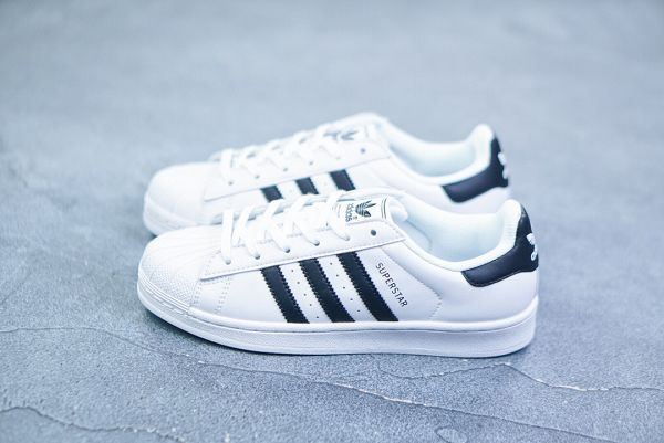 Adidas Superstar 2022新款 貝殼頭男女款經典百搭小白鞋