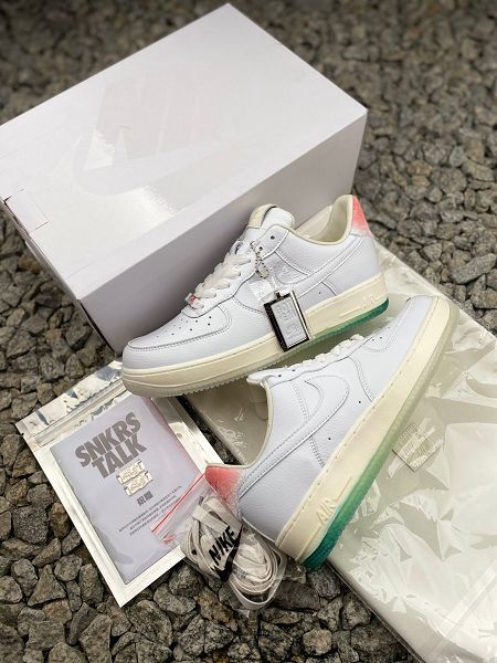 Nike Air Force 1 Low 2021新款 白綠粉壽桃空軍一號低幫男女生板鞋 帶半碼