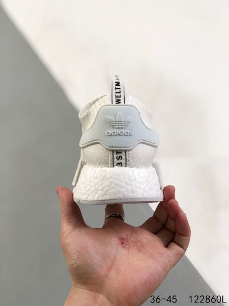 Adidas Boost NMD R1 2023新款 彈力針鞋織面男女款慢跑鞋