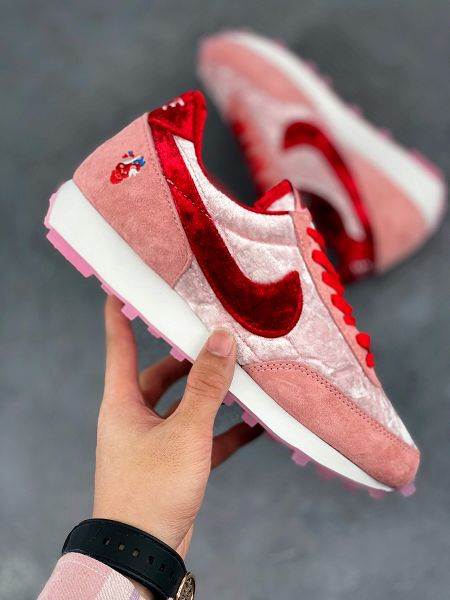 Nike Wmns Air Daybreak Nike Daybreak 2020新款 華夫燈芯絨情人節系列女生慢跑鞋