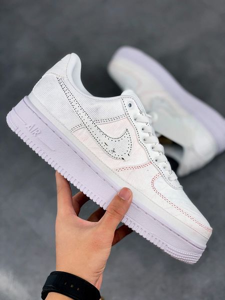 Nike Air Force 1 07 2020新款 空軍一號情侶款低幫休閒板鞋