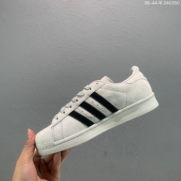 Adidas Superstar 2023新款 三葉草貝殼頭情侶款麂皮休閒運動板鞋