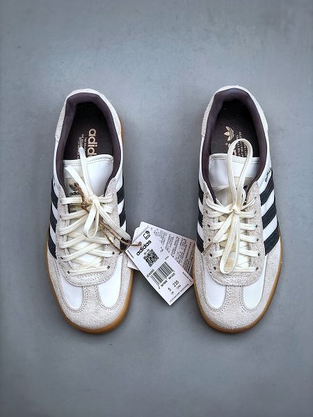 Adidas Gazelle Indoor TrainersOlympic Black 羚羊內訓系列 2024新款男女生低幫運動板鞋