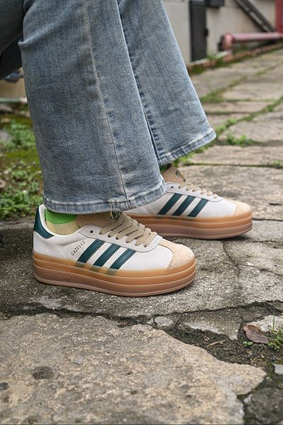 Adidas Originals Gazelle Bold W 羚羊鬆糕系列 厚底增高低幫休閒運動板鞋女鞋